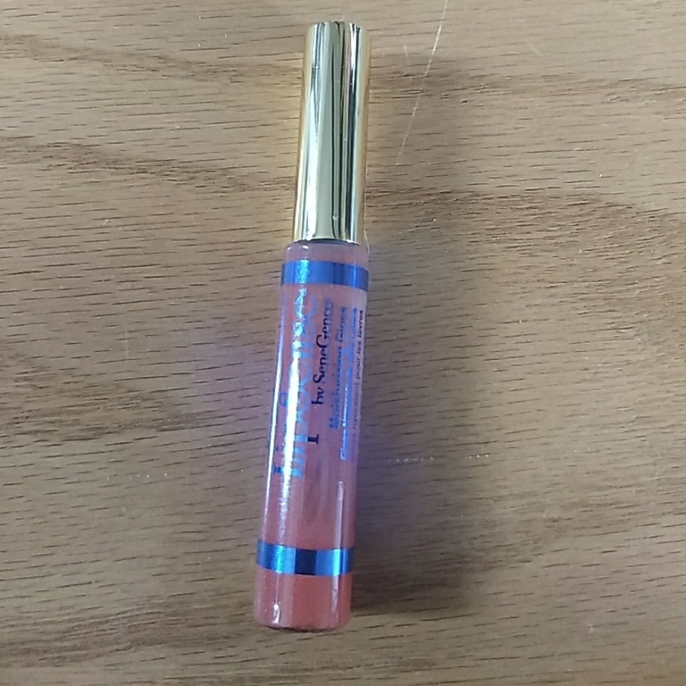 Lipsense senegence moisturizing rose gloss 🌹